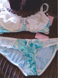 EASY WAYS TO CARE FOR LINGERIE - 11