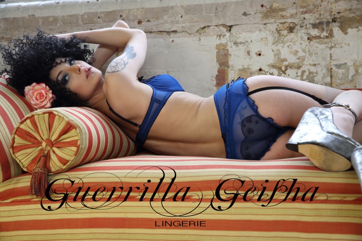 lacenlingerie_Midnight-Blue-2