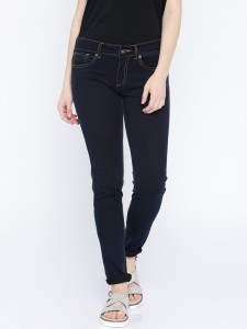 A Lady in Dark Blue Pepe Jeans Clean Look Jeans