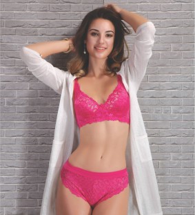 Flaunt an alluring look with Bodytonic's butterfly lingerie set